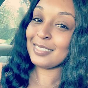 Meet your Posher, Olivia leah liv